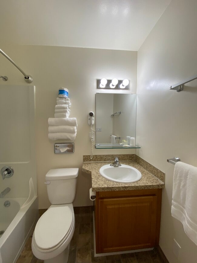 Photo - 4731 12th Ave NE Unit 302