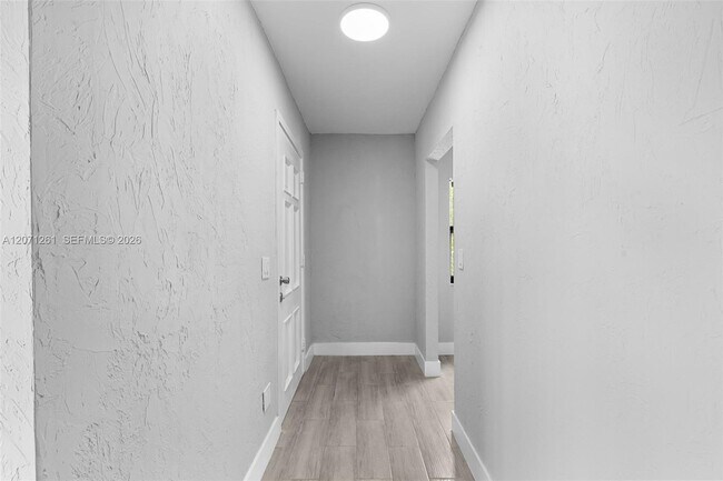 Photo - 1227 NW 27th St