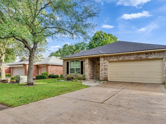 Photo - 1906 Cameo Ct