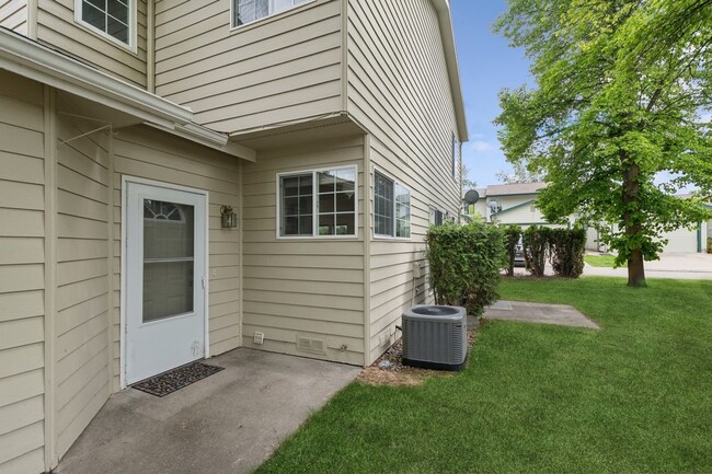 Spacious Townhome in North Kalispell - Spacious Townhome in North Kalispell