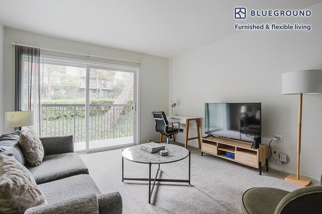 Photo - 3704 Barham Blvd Unit FL2-ID1273