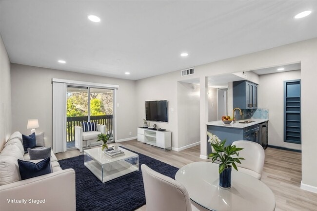 Photo - 4851 Cedar Springs Rd Condo Unit 392