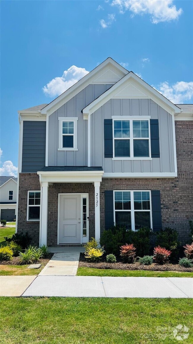Building Photo - 2125 Riverstone Blvd Rental