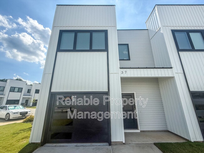 Photo - 37 N Laird Dr Condo