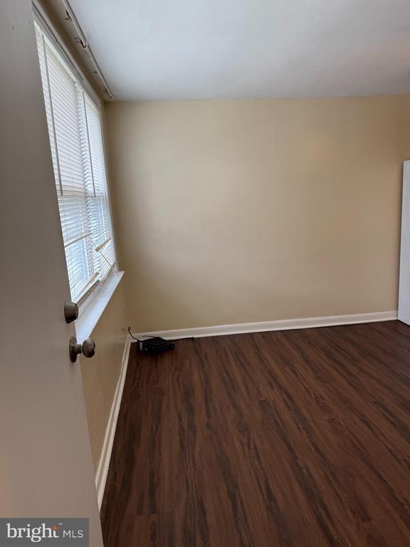 Building Photo - 7122 Clinton Rd Rental