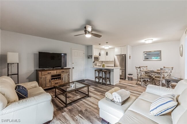 Photo - 8081 S Woods Cir Unit 10