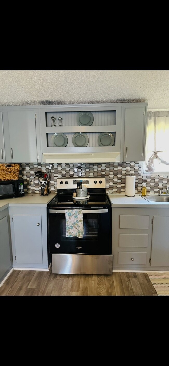 Photo - 204 Meadow Lark Dr