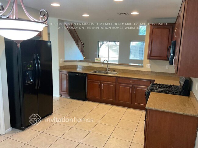 Photo - 908 Eric Stocken Ave