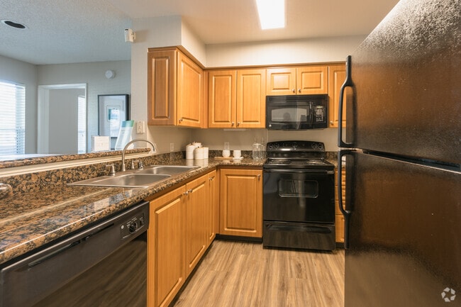 2 BR, 2BA - 1000SF - Kitchen - Gloria Park Villas