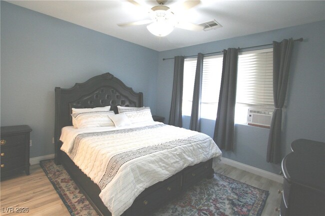 Photo - 1709 Stonefield St House