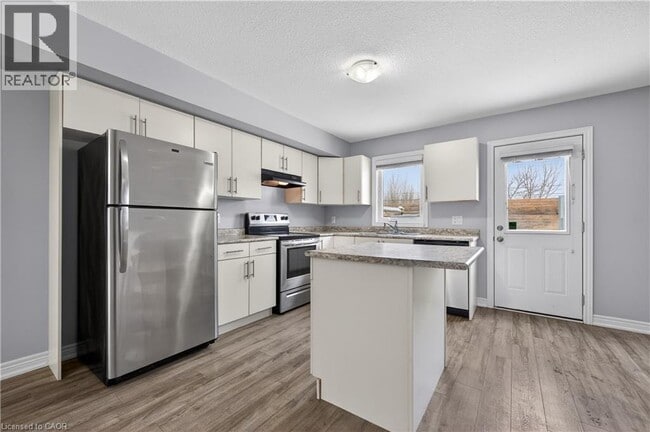 Photo - 7768 Ascot Cir