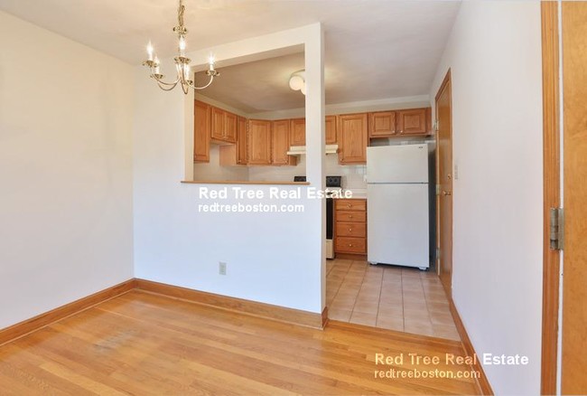 Building Photo - 286 Grove St Unit 1 Rental