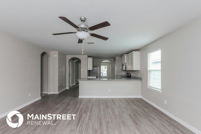 Photo - 3155 Begonia Bend