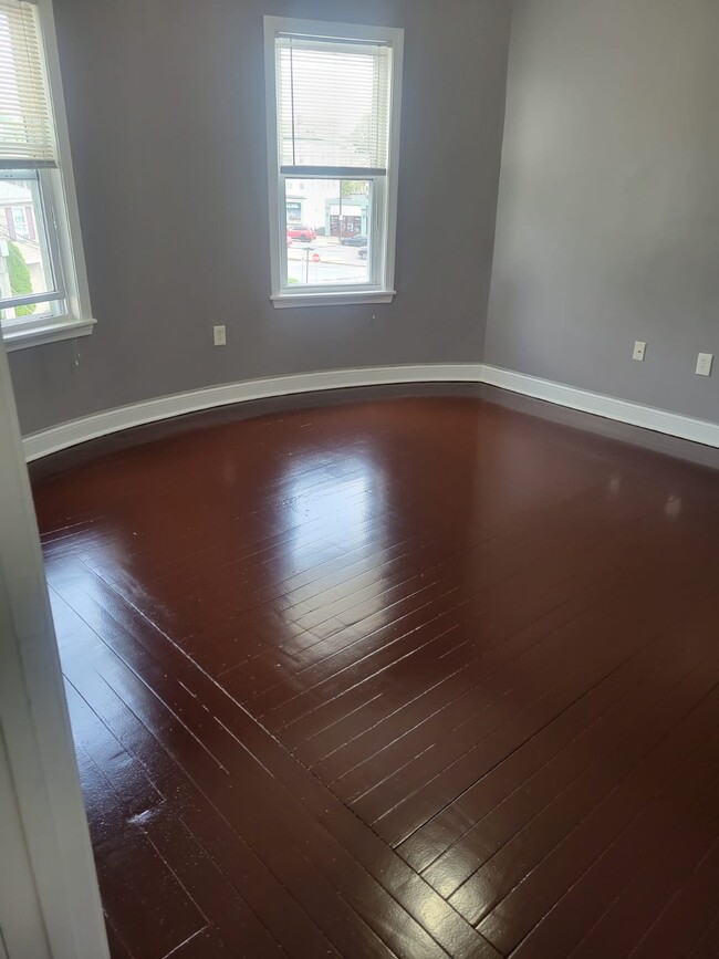 12 Hiawatha Rd Unit 2 Units Available - Ground & second Floor