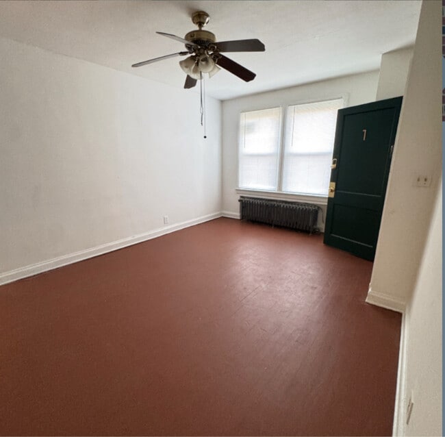 Photo - 441 Manor Pl NW Unit Apt 1