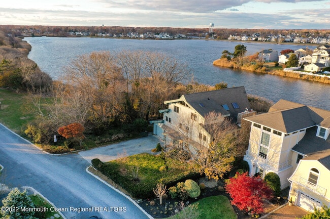 Photo - 105 The Terrace