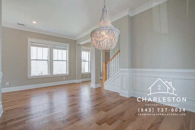 Photo - 1636 Juliana St