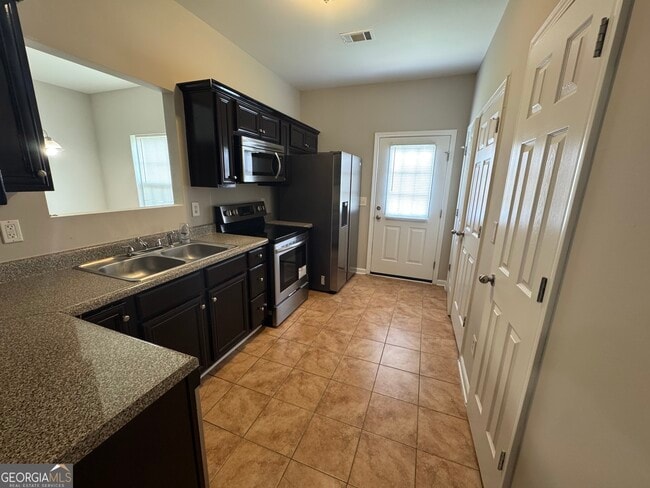 Photo - 262 Village Dr