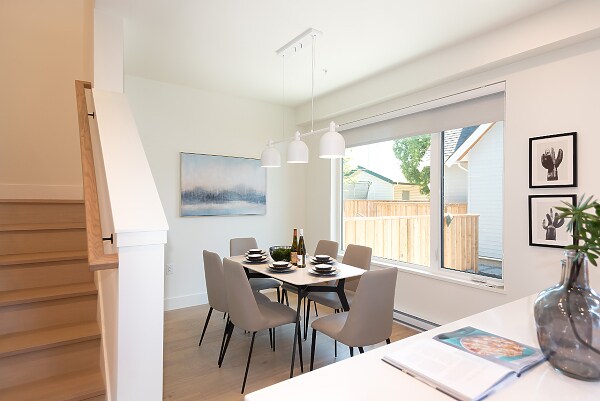 Photo - 1442 E 30th Ave