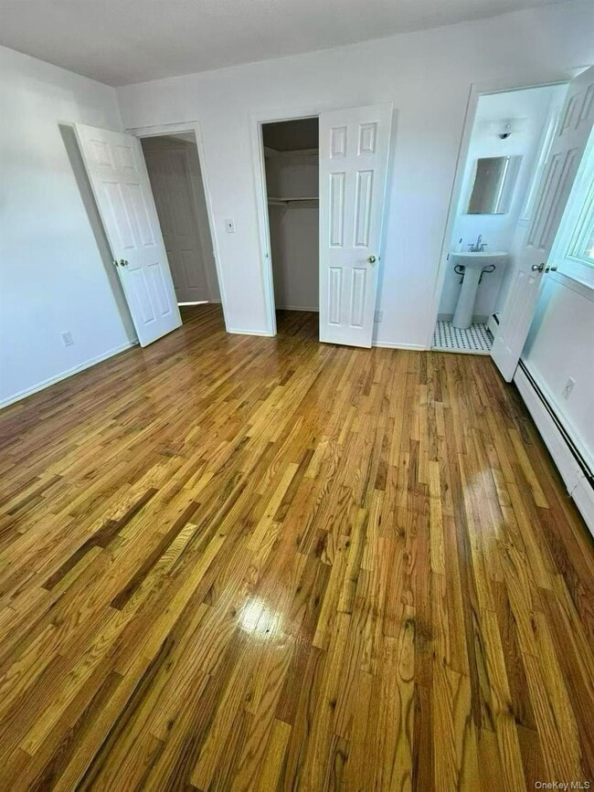 Building Photo - 151-84 17th Rd