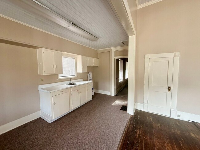 Photo - 227 S Zetterower Ave Unit A