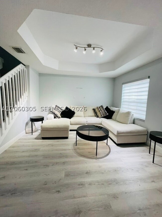 Photo - 790 SW 107th Ave