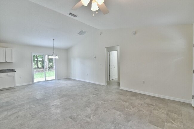 Photo - 6136 NW 47 Pl