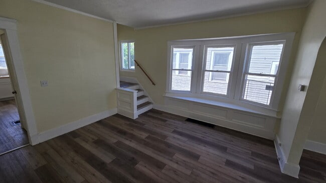 Photo - Move in Special- Security Deposit reduced to $750!!!