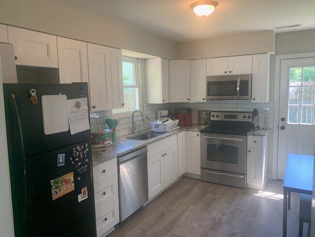Photo - Glen Myrtle Avenue Duplex Unidad 8302