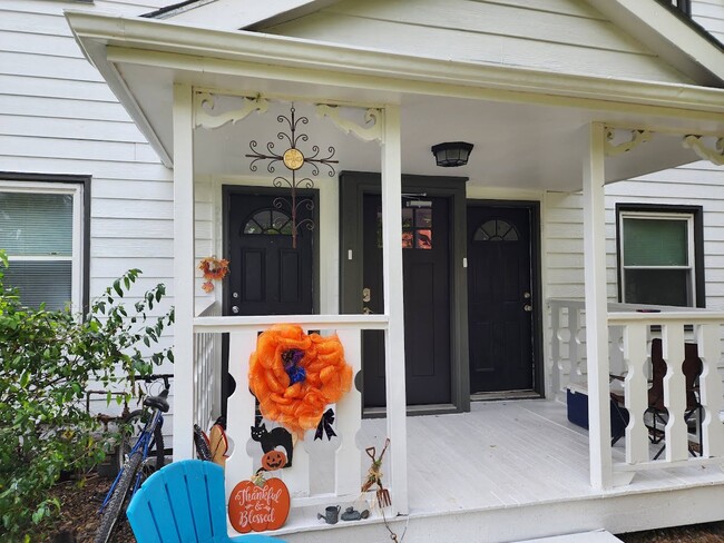 Building Photo - 2515 S St Unit 2515