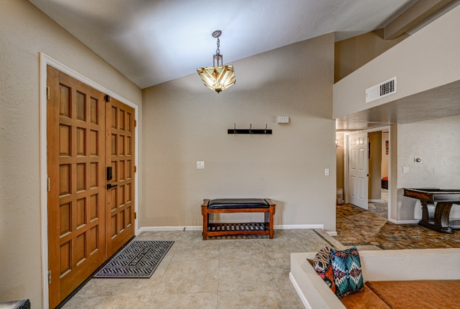 Photo - 6520 E Peak View Rd