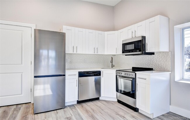 Building Photo - 292 Main St Unit 213