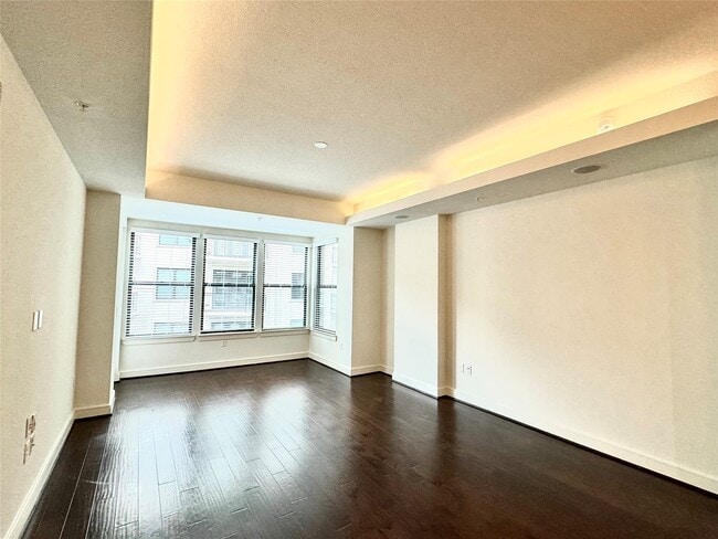 Building Photo - 2303 Mid Ln Unit 415 Rental