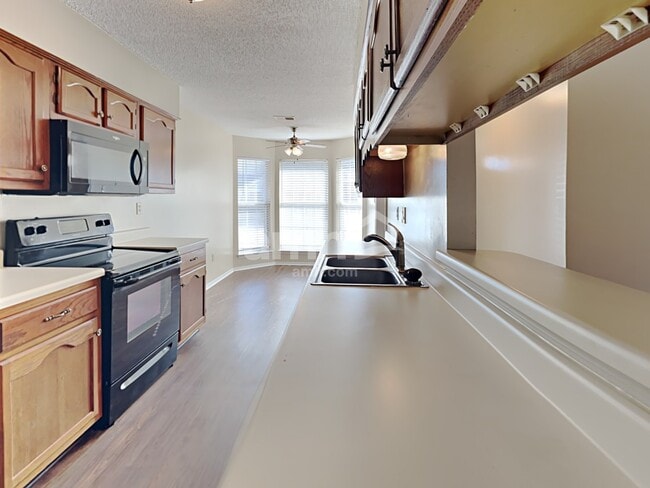 Photo - 10452 Kristen Dr S