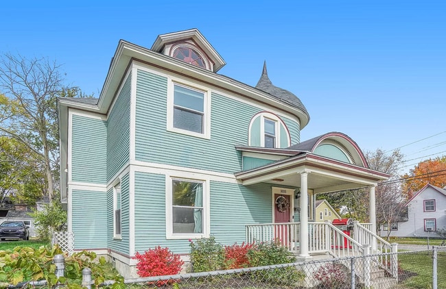 Photo - 1035 Jackson St NW