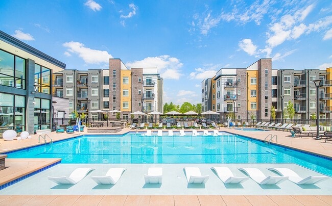 Photo - MAA Westglenn