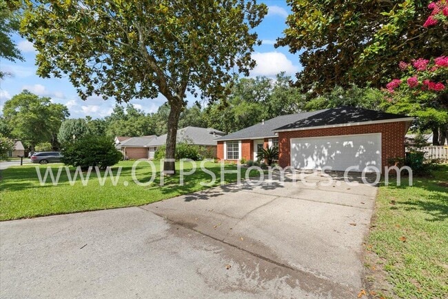 Photo - 1714 Evans Ct