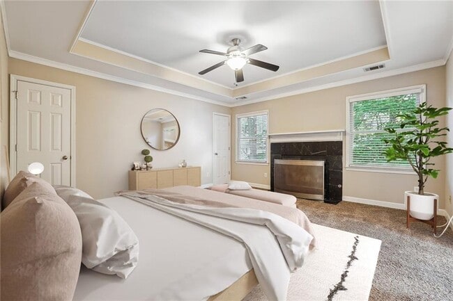 Photo - 515 Spring Gate Ln