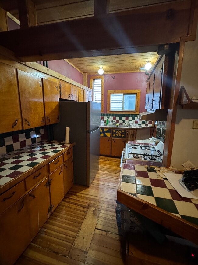 Photo - 44 W Van Vechten St Unit 1