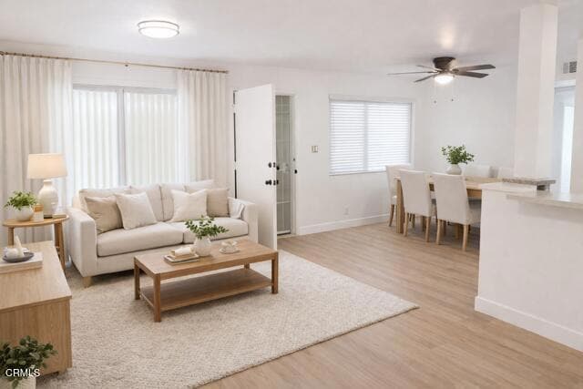 Building Photo - 1851 Patricia Ave Unit 205