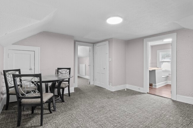 Photo - 1412 Arrow Ave Unit 2