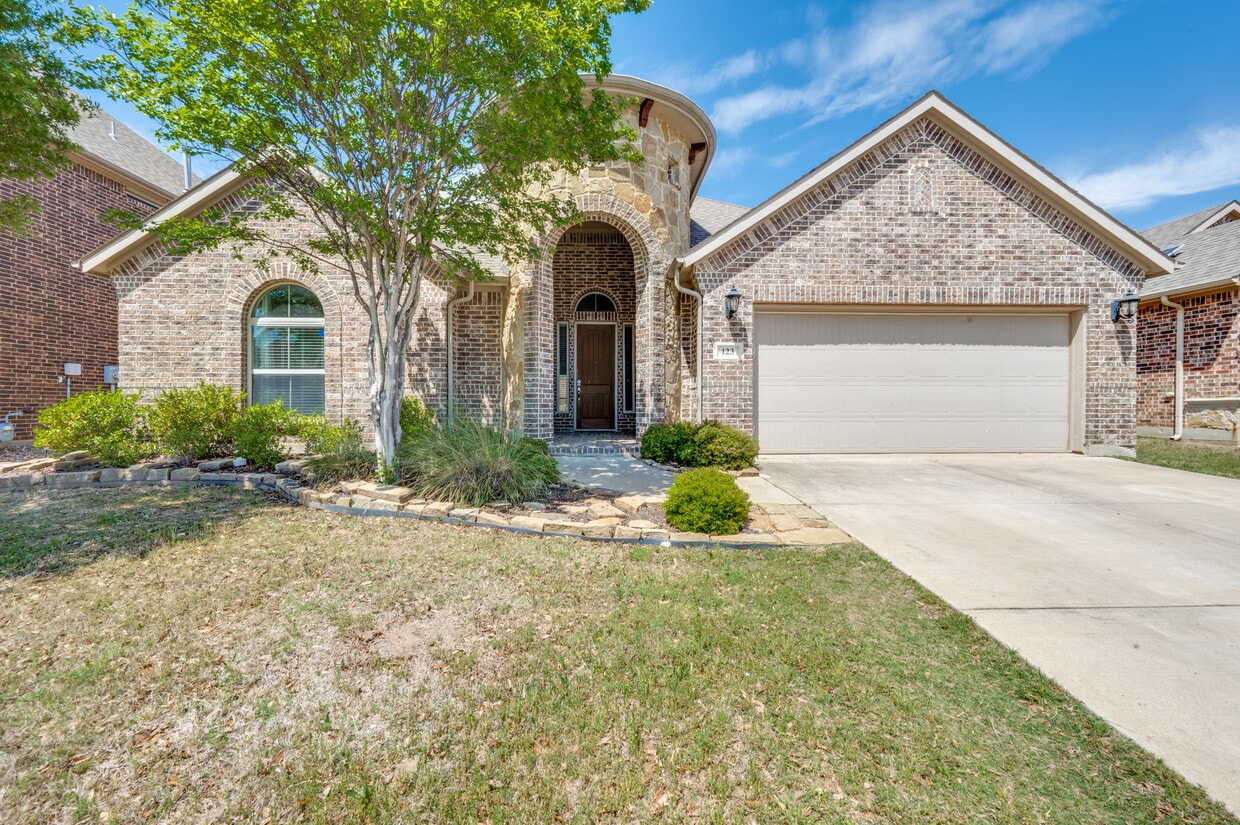 Photo - 123 Derby Ln (Lake Dallas, TX)