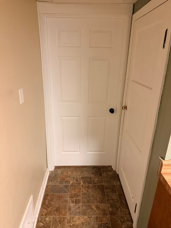 Photo - 1339 4th St SE