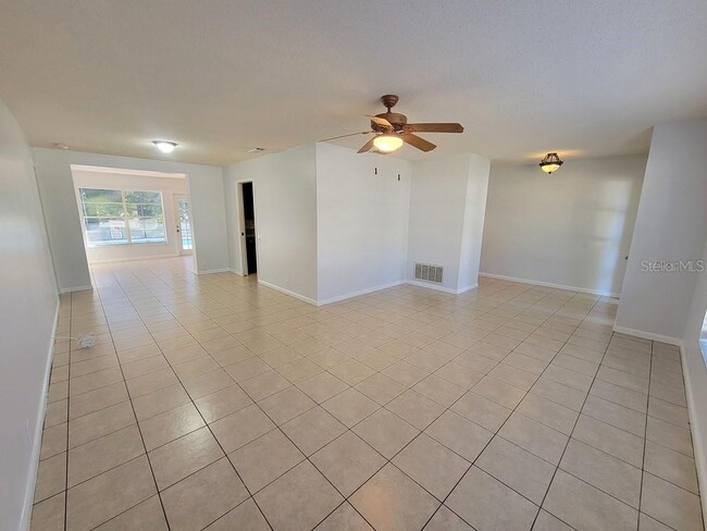 Photo - 8542 Braxton Dr