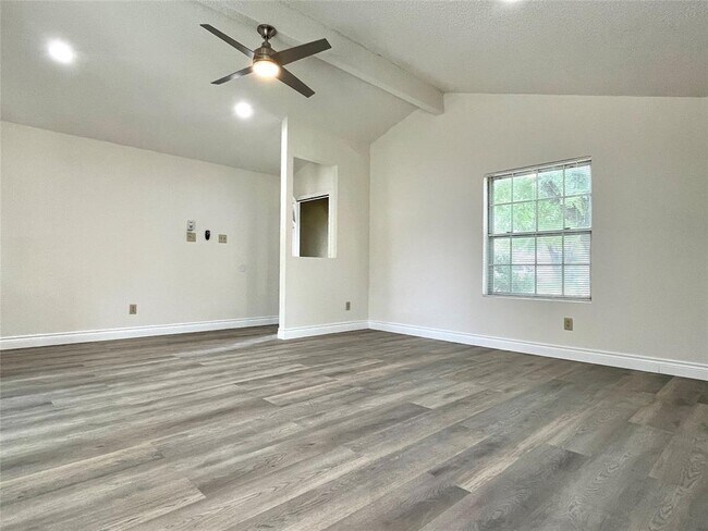 Photo - 1729 Cricket Hollow Dr