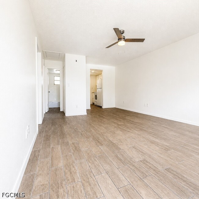 Photo - 723 Burdick Ave