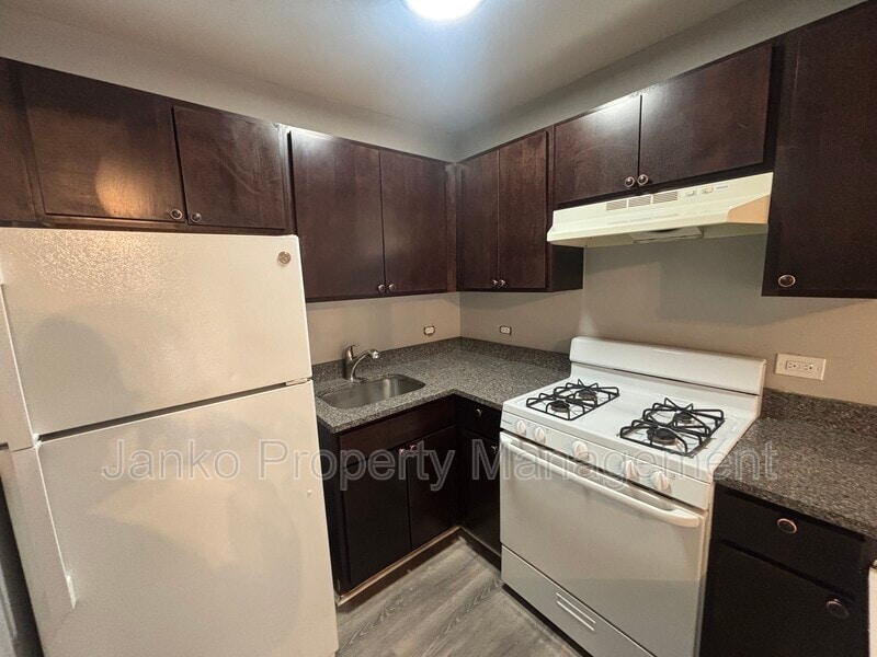 Photo - 3343 Commercial Ave Unidad 6