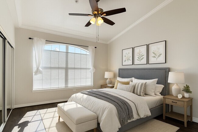 Building Photo - 2100 Welch St Unit C312