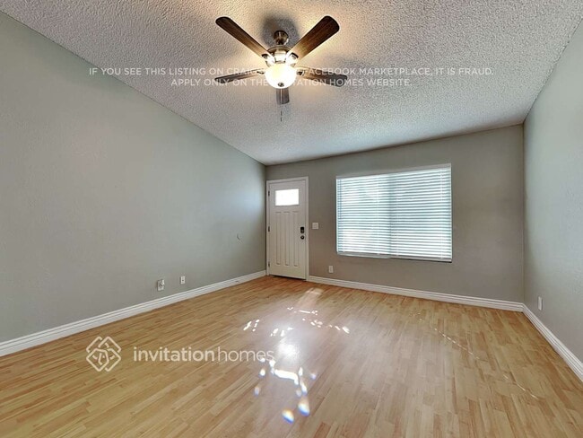 Photo - 2926 E Escondido Ave