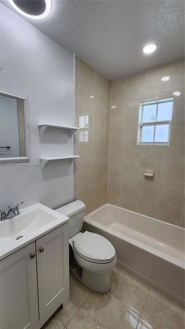 Photo - 3965 NW 3rd St